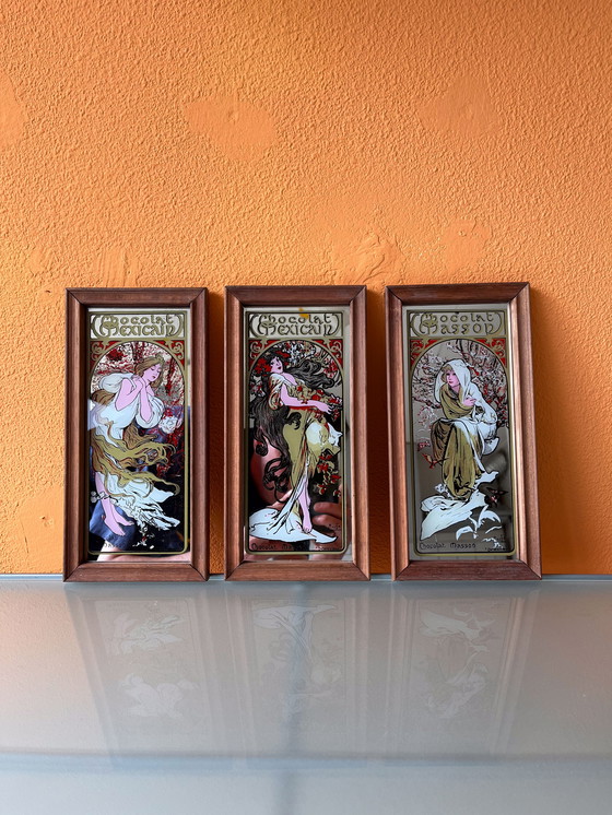 Image 1 of Drie zeldzame vintage spiegels Alphonse Mucha