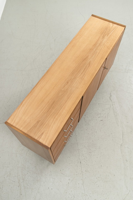 Image 1 of Blond vintage dressoir