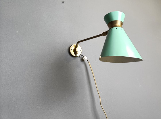 Image 1 of Mid Century Italiaanse scharnierende wandlamp, 1950S