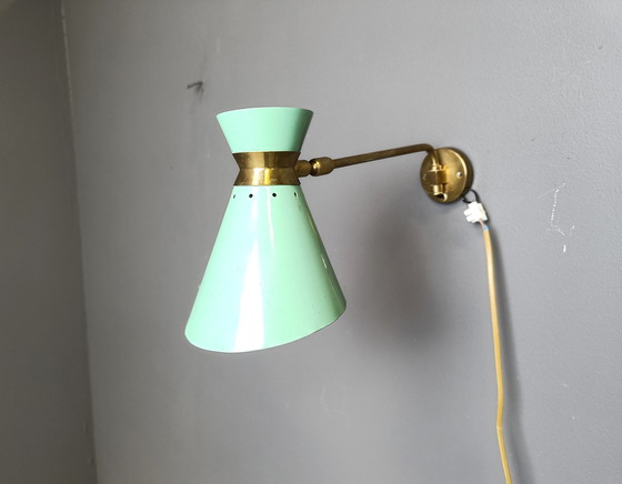 Image 1 of Mid Century Italiaanse scharnierende wandlamp, 1950S