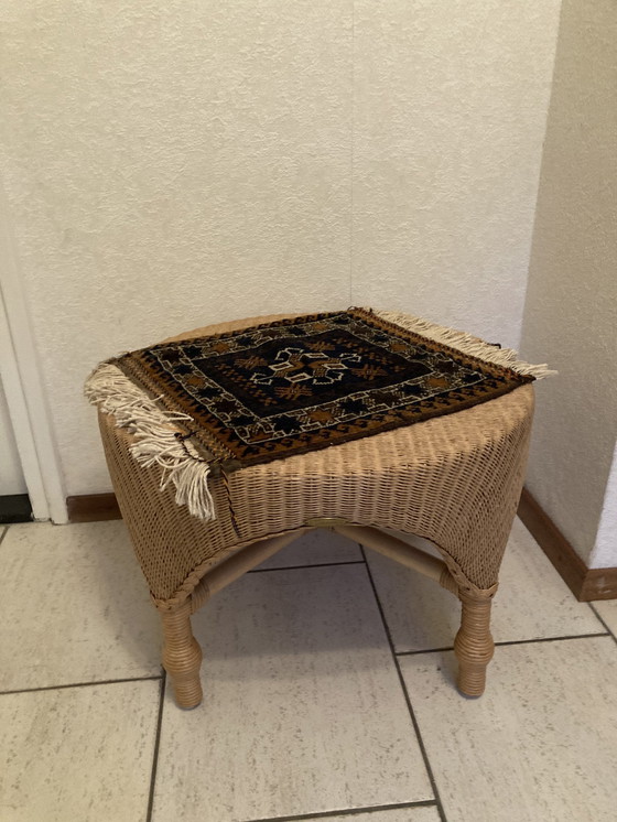 Image 1 of Vintage Lloyd Loom tafeltje