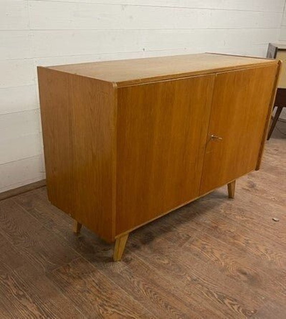 Image 1 of vintage design dressoir U450 van Jiri Jiroutek