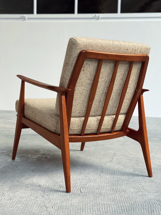 Image 1 of Teak houten bouclé fauteuil Schnittger meubel uit de jaren 1960