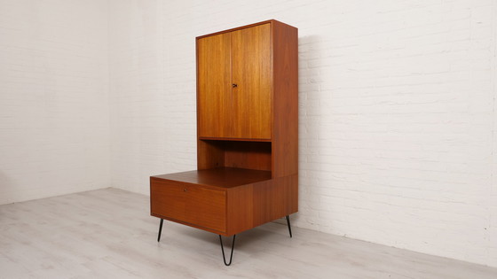 Image 1 of Vintage highboard