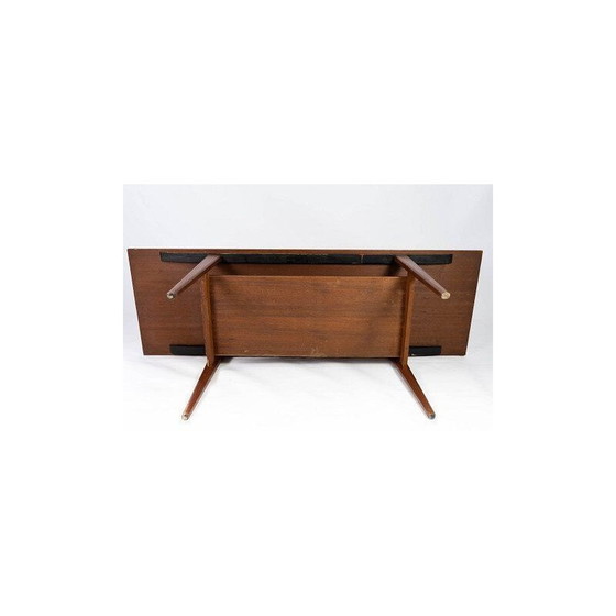 Image 1 of Vintage teakhouten salontafel met plank, Denemarken 1960