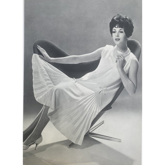 Image 1 of Vintage modefoto door Seeberger voor Pierre Cardin, 1961