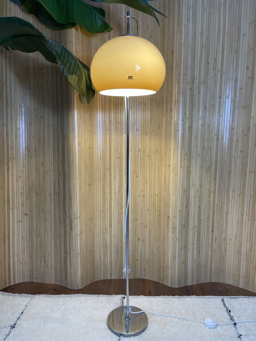 Vintage Vloer Lamp Meblo Bij Harvey Guzzini, 1970