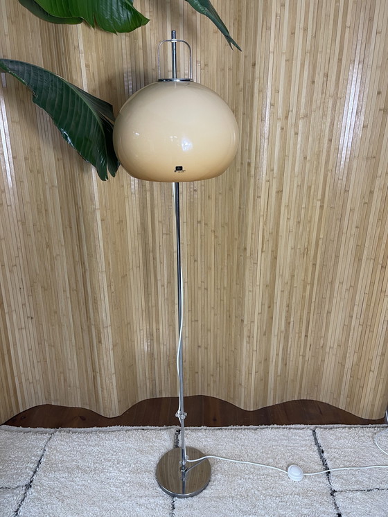 Image 1 of Vintage Vloer Lamp Meblo Bij Harvey Guzzini, 1970