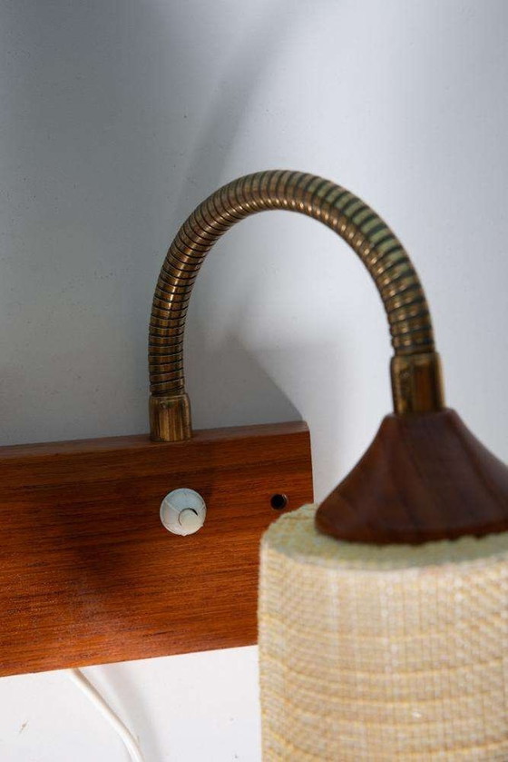 Image 1 of Vintage teakhouten wandlamp bedside wall lamp Sweden 60s