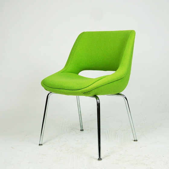 Image 1 of Groene mini stoelen van Olli Mannemaa