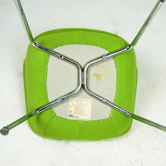 Image 1 of Groene mini stoelen van Olli Mannemaa