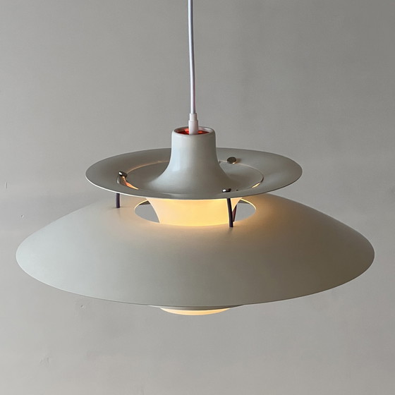 Image 1 of Louis Poulsen PH5 lamp