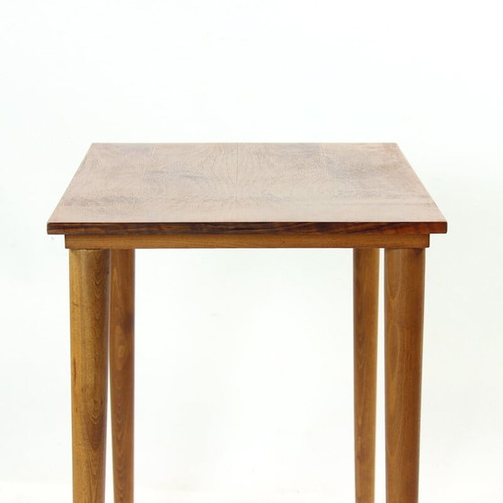 Image 1 of Vintage salontafel op wielen in teak, Tsjecho-Slowakije 1970