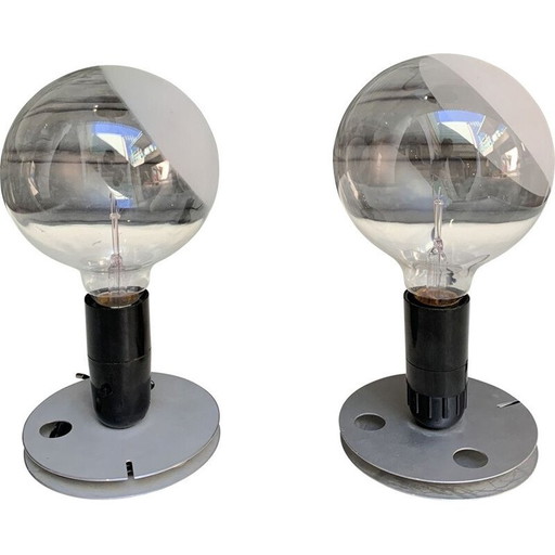 Suite van twee lampen bekend als Lampadina van Achille Castiglioni