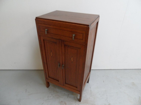 Image 1 of Vintage Eiken Twee Deurs Kastje