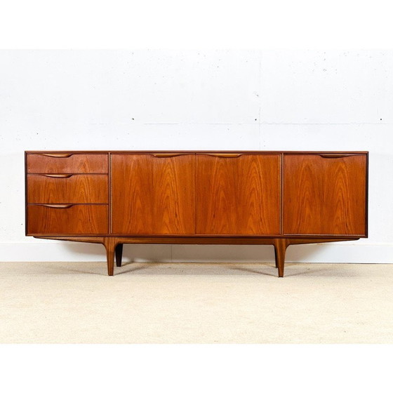 Image 1 of Vintage Mcintosh dressoir van Tom Robertson, Schotland