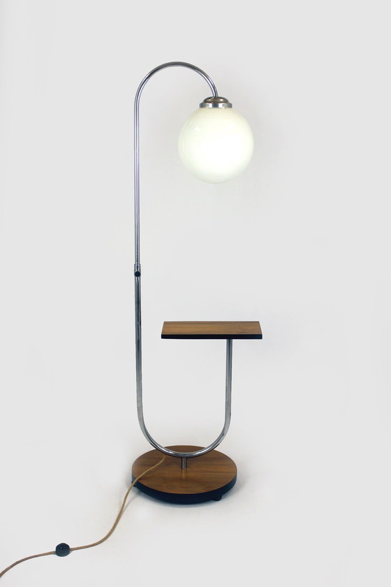 Image 1 of Gerestaureerde Art Deco Bauhaus vloerlamp van Jindrich Halabala, 1940S