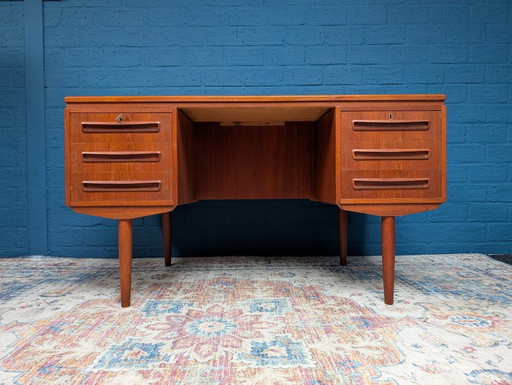 Vintage Bureau, A.P. Møbler, Deens Ontwerp Uit De Jaren '60