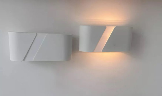 Image 1 of 2X wit mat metaal en plexiglas wandlamp, Holland 1980