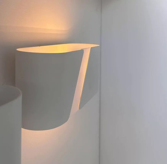 Image 1 of 2X wit mat metaal en plexiglas wandlamp, Holland 1980