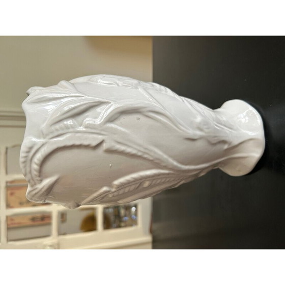 Image 1 of Vintage wit aardewerk papegaaienvaas, 1970