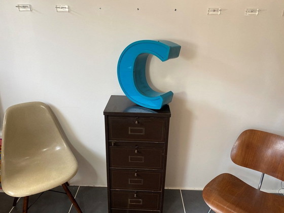 Image 1 of Letter C Bordje In Aluminium Alu En Plexiglas Plexi Vintage 1970
