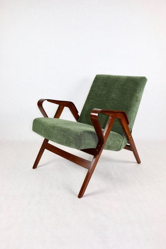 Image 1 of Tsjechische Tatra fauteuil in olijfgroen, toegeschreven aan Frantisek Jirak, 1970S