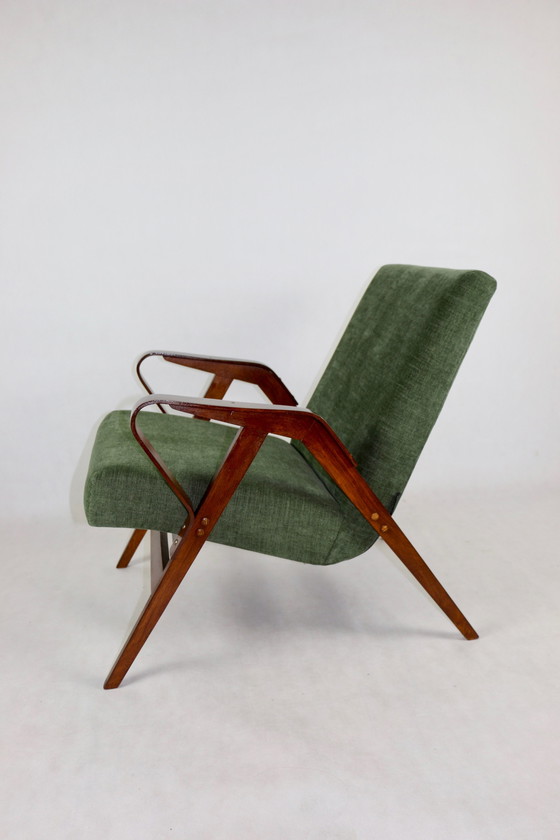 Image 1 of Tsjechische Tatra fauteuil in olijfgroen, toegeschreven aan Frantisek Jirak, 1970S