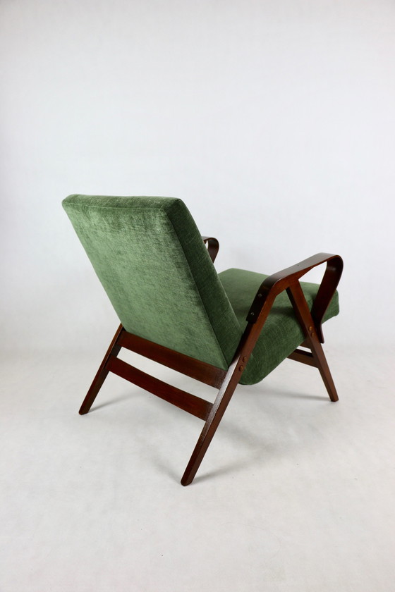 Image 1 of Tsjechische Tatra fauteuil in olijfgroen, toegeschreven aan Frantisek Jirak, 1970S