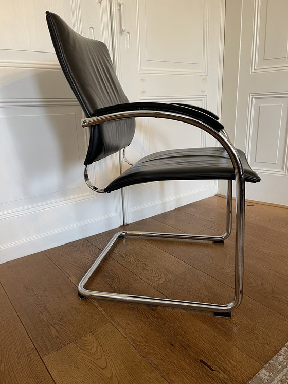 Image 1 of 6x Thonet Eetkamerstoelen/ Vergaderstoelen