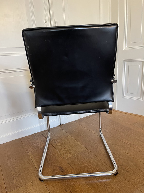 Image 1 of 6x Thonet Eetkamerstoelen/ Vergaderstoelen