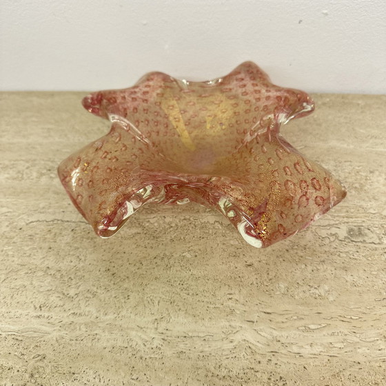 Image 1 of Schaal van Murano glas met gouden vlokken, 1970S