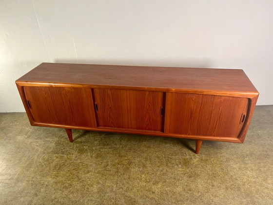 Image 1 of HP Hansen Teakhouten Dressoirs Mid Century Deens Design 1960