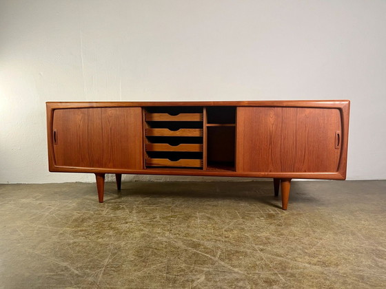 Image 1 of HP Hansen Teakhouten Dressoirs Mid Century Deens Design 1960