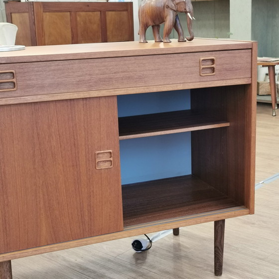 Image 1 of Midcentury dressoir