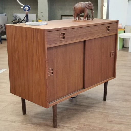 Midcentury dressoir