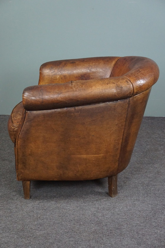 Image 1 of Schapenleren clubfauteuil