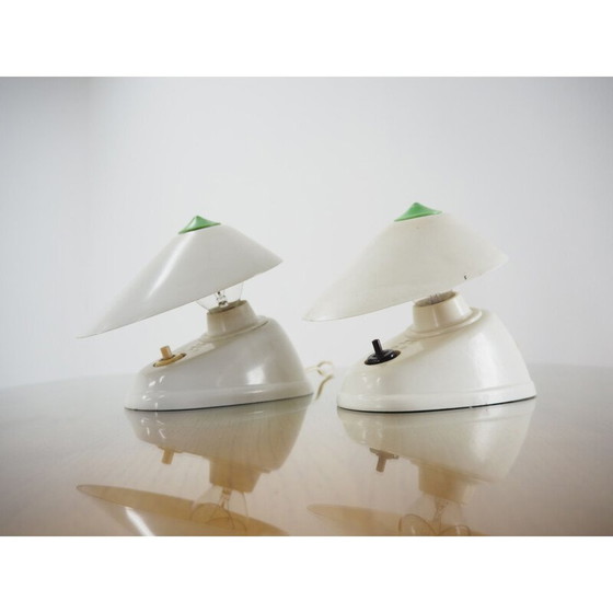 Image 1 of Paar vintage witte bakelieten lampen met kap, 1960
