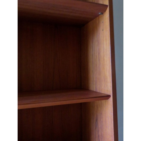 Image 1 of Vintage teakhouten boekenkast met taps toelopend profiel door Johannes Sorth, Denemarken 1960