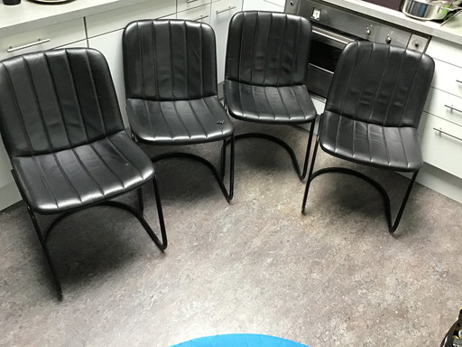 4x Vintage stoelen in zwart leer