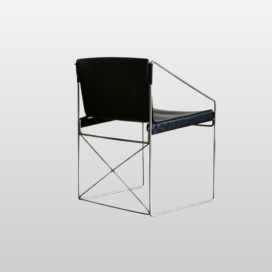 Image 1 of Paar vintage fauteuils in mat verchroomd ijzer en zwart leren zittingen, Italië 1980