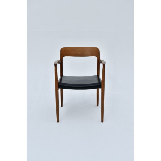 Image 1 of Deense mid century model 56 eikenhouten fauteuil van Niels Moller voor J L Mollers Mobelfabrik, jaren 1950