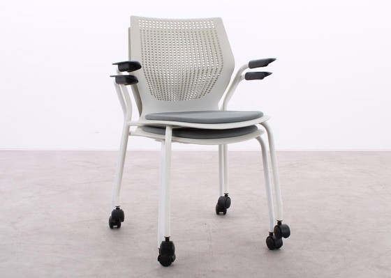 Image 1 of 4X Multigeneration By Knoll® Stoel Wit