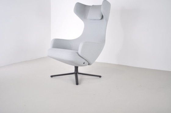 Image 1 of Vitra Grand Repos & Ottoman