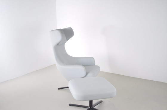 Image 1 of Vitra Grand Repos & Ottoman