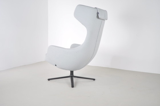 Image 1 of Vitra Grand Repos & Ottoman