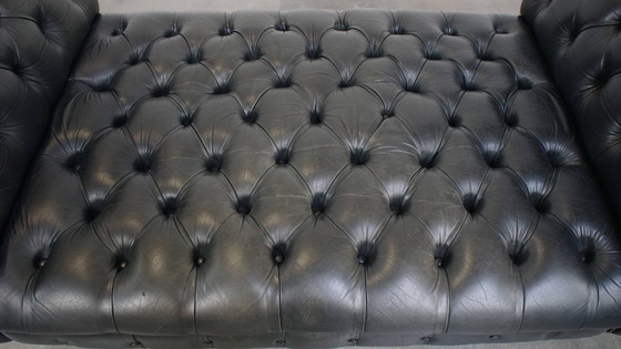 Image 1 of Groot Zwart Chesterfield Daybed
