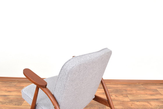 Image 1 of Mid Century Poolse fauteuil, 1960S.