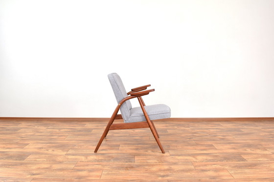 Image 1 of Mid Century Poolse fauteuil, 1960S.