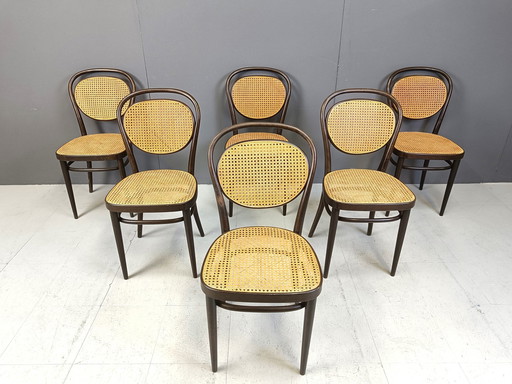 Vintage Thonet eetkamerstoelen, 1982